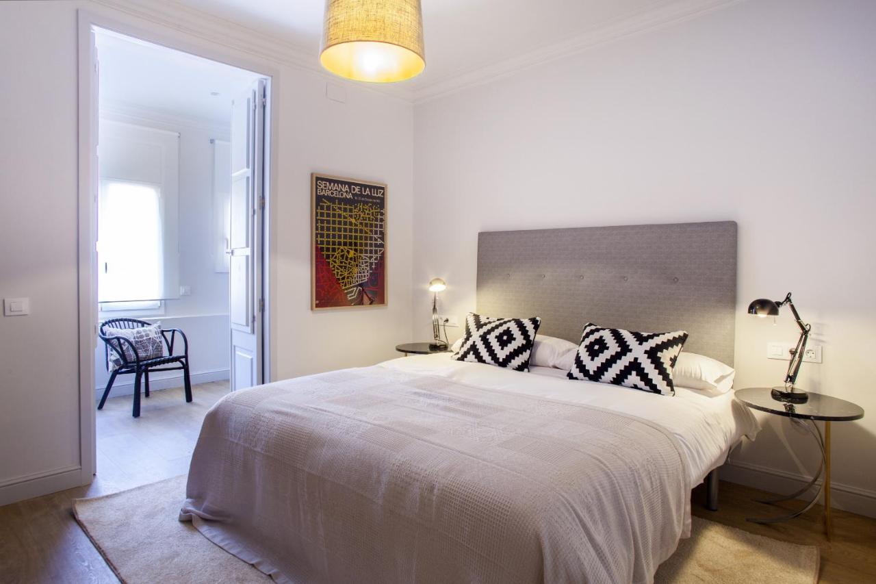 Ola Living Broto Apartment Barcelona Luaran gambar