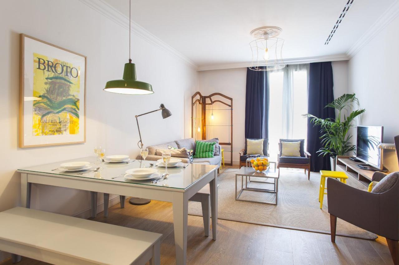 Ola Living Broto Apartment Barcelona Luaran gambar